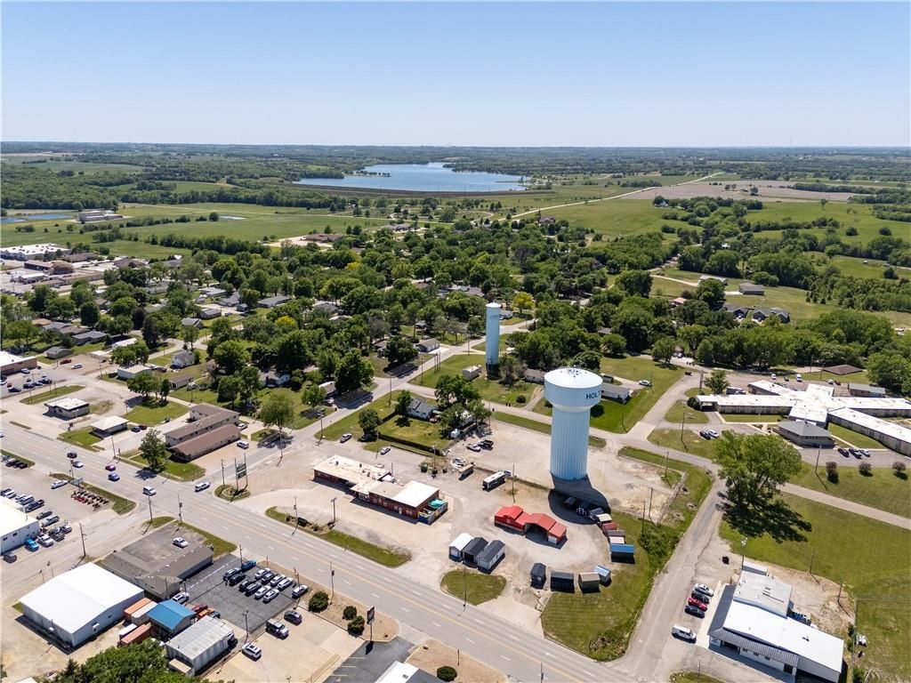Photo of 601 Arizona Avenue, Holton, KS 66436 (MLS # 2623988)