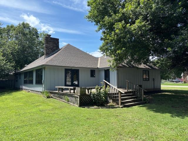 603 Lakeside Court