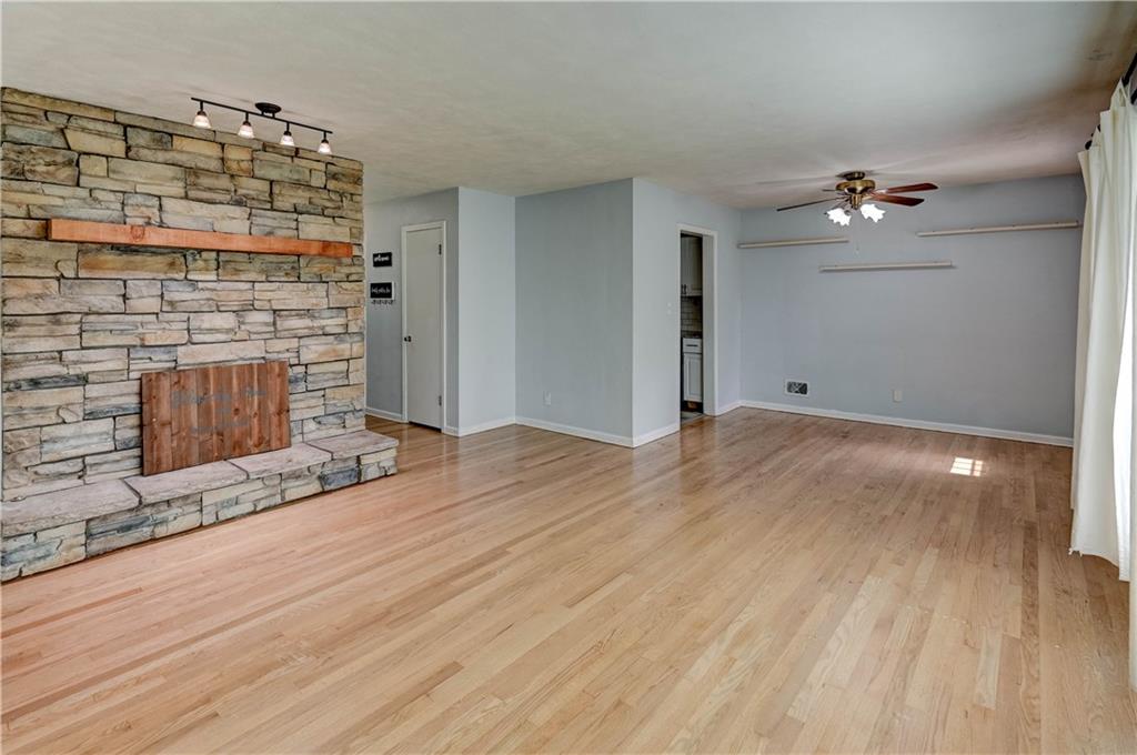 Raytown, Missouri 64138, United States, 3 Bedrooms Bedrooms, ,2 BathroomsBathrooms,Residential,Active,160091