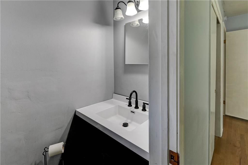 Raytown, Missouri 64138, United States, 3 Bedrooms Bedrooms, ,2 BathroomsBathrooms,Residential,Active,160091