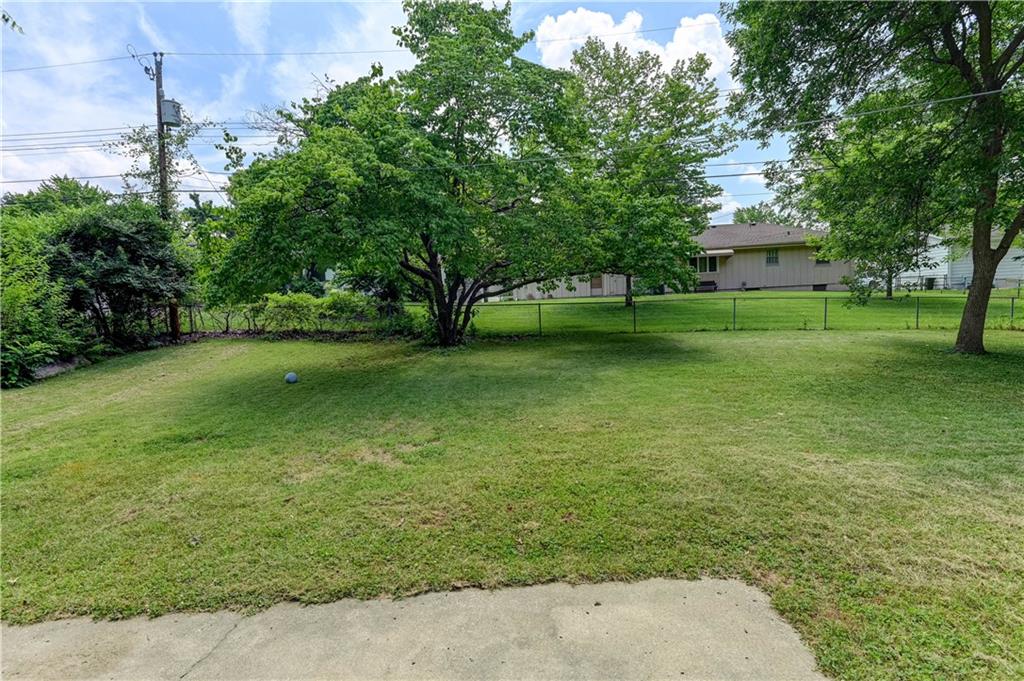 Raytown, Missouri 64138, United States, 3 Bedrooms Bedrooms, ,2 BathroomsBathrooms,Residential,Active,160091