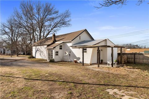 MLS: 2603972