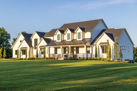 MLS: 2576995