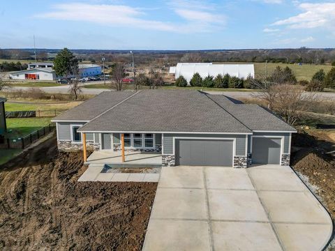 29346 Palmer Drive Paola KS 66071