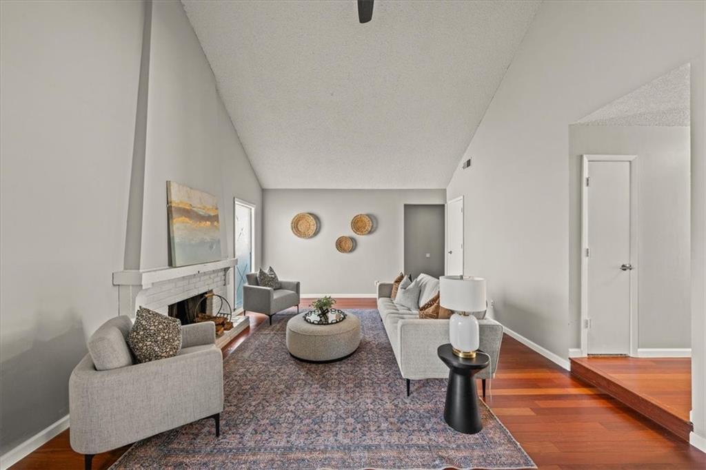 12212 W 79th Terrace