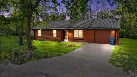 Photo of 204 Hopkins Street, Hughesville, MO 65334 (MLS # 2618662)