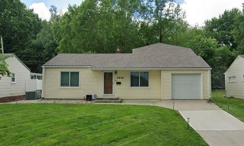 2916 S Mason Avenue Independence MO 64052