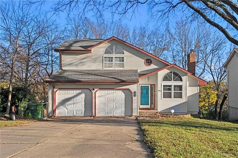 522 Forestglen Lane Lansing KS 66043