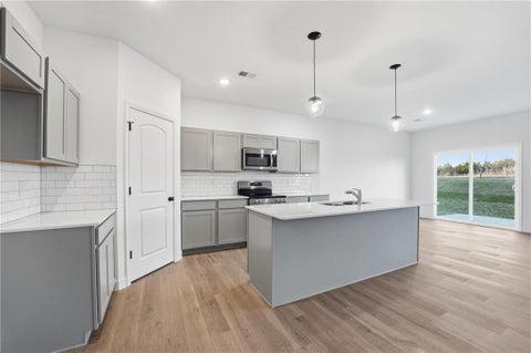 Photo of 20533 Millview Road, Spring Hill, KS 66083 (MLS # 2640898)