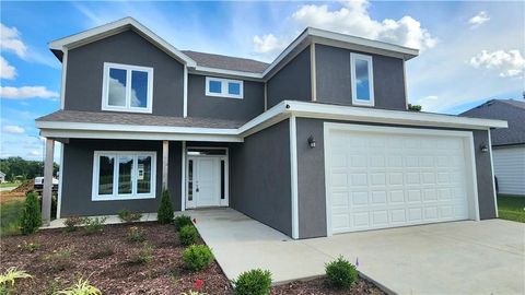 1816 Silverback Way, Pittsburg, KS 66762 - MLS#: 2559938