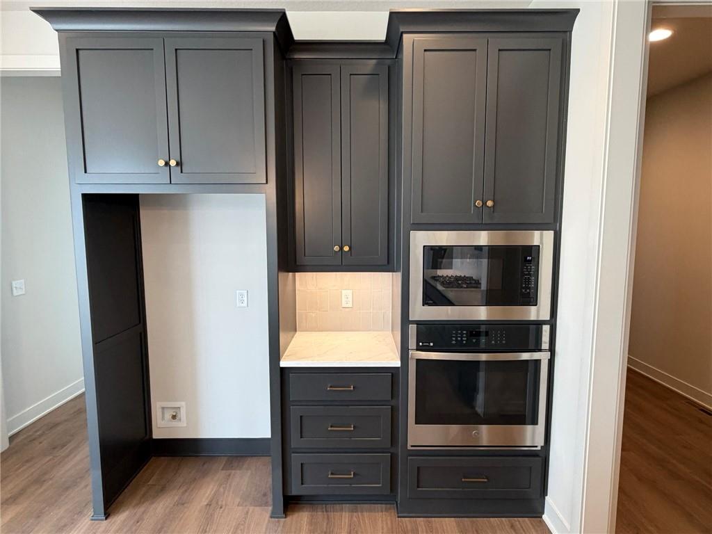 1716 SW Arbor Park Drive