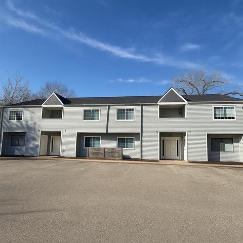 1501 W 25th Court C7 Lawrence KS 66046