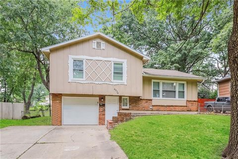 4834 Evanston Avenue, Kansas City, MO 64133 - #: 2555438