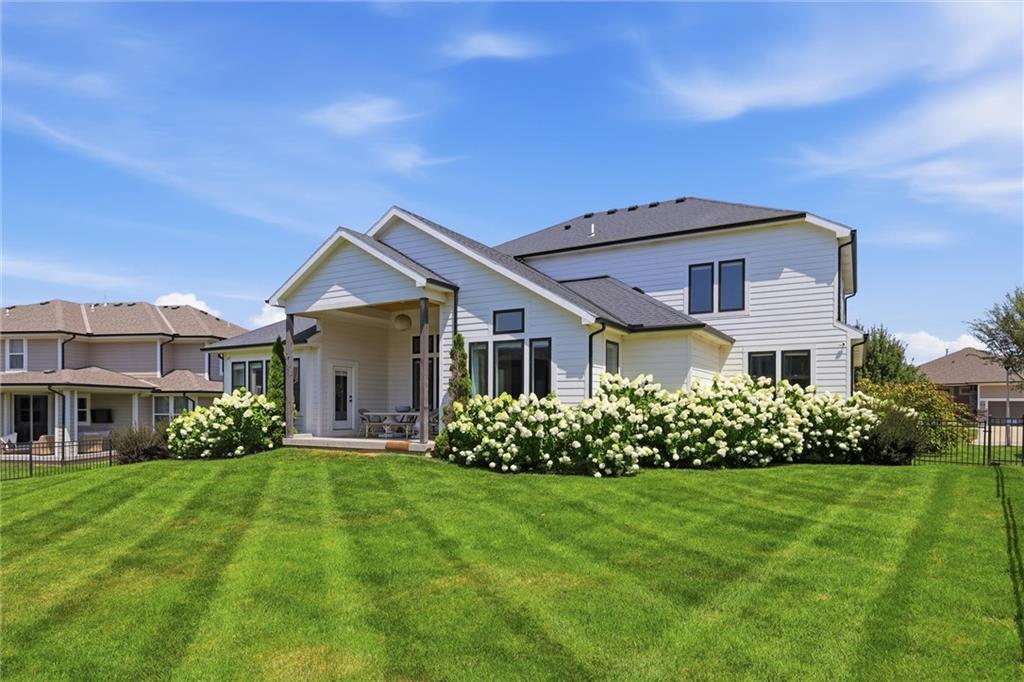2501 W 176th Street