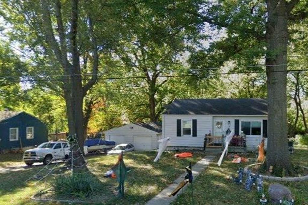 Photo of 6445 Parkview Avenue, Kansas City, KS 66104 (MLS # 2592640)