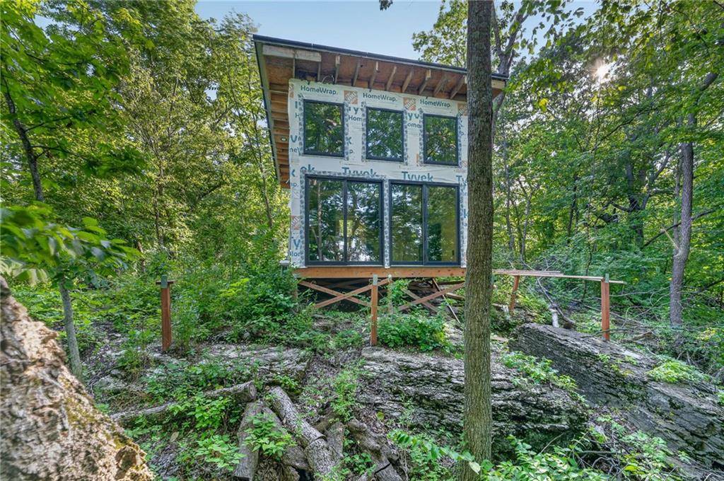 15086 Hartman Road