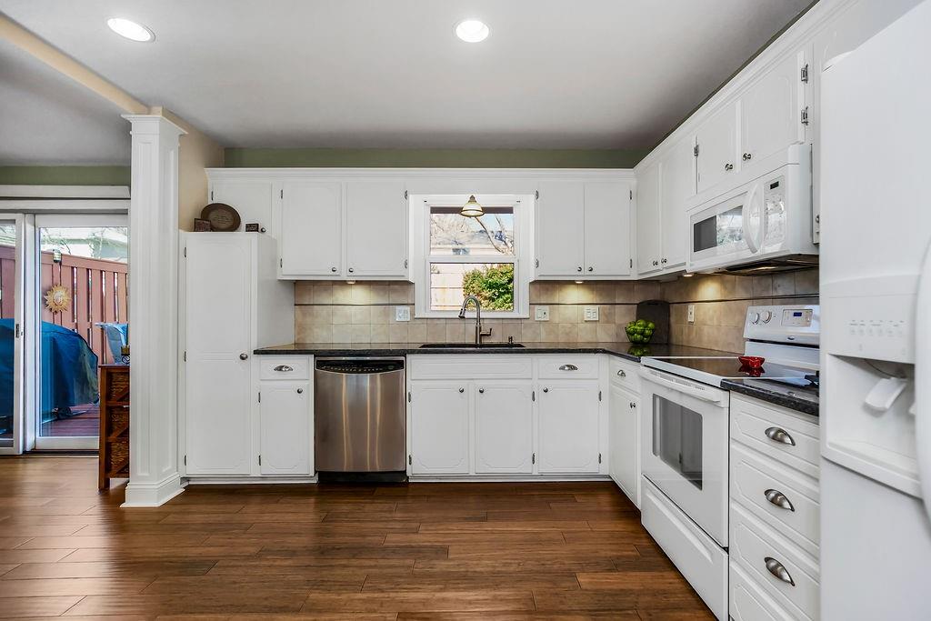 1800 Thornton Street