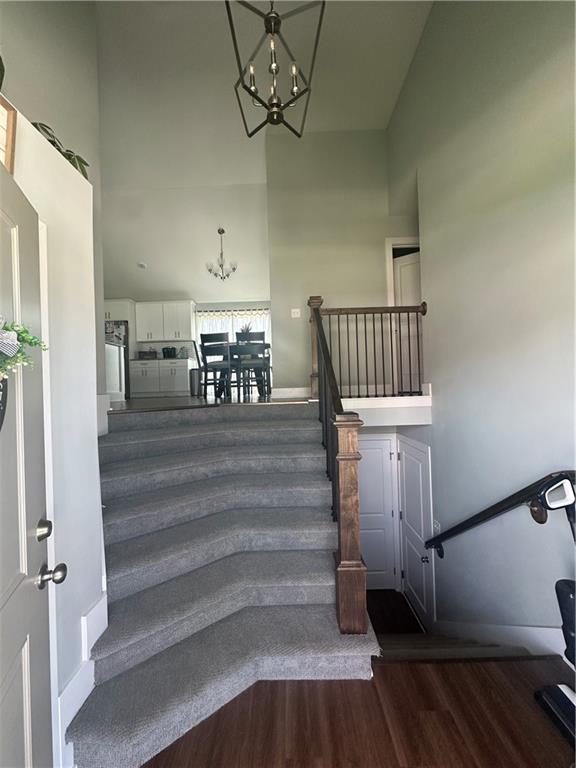 1905 Eagle Drive