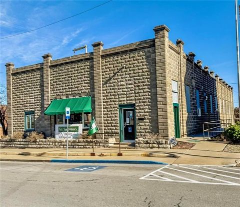 423 N Market Street Maryville MO 64468