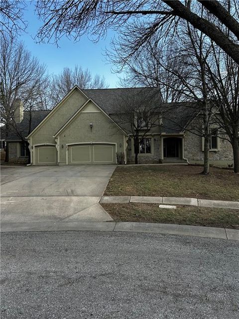 4417 W 130th Street Leawood KS 66209