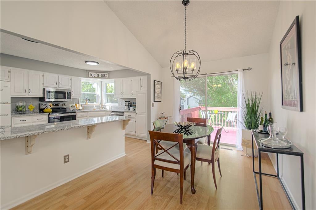 18412 W 163RD Street
