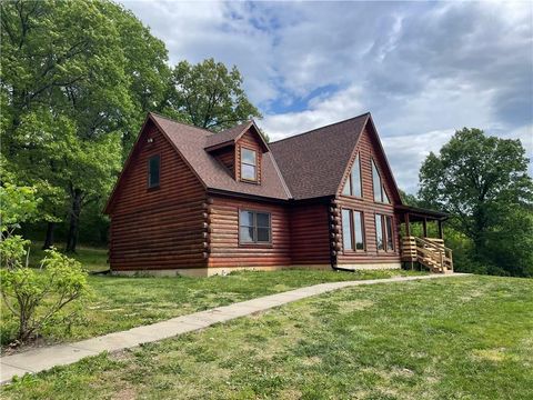 MLS: 2615741