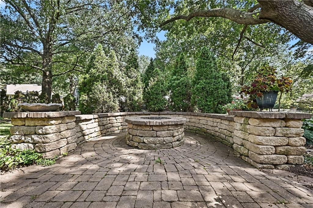 10519 Pawnee Lane