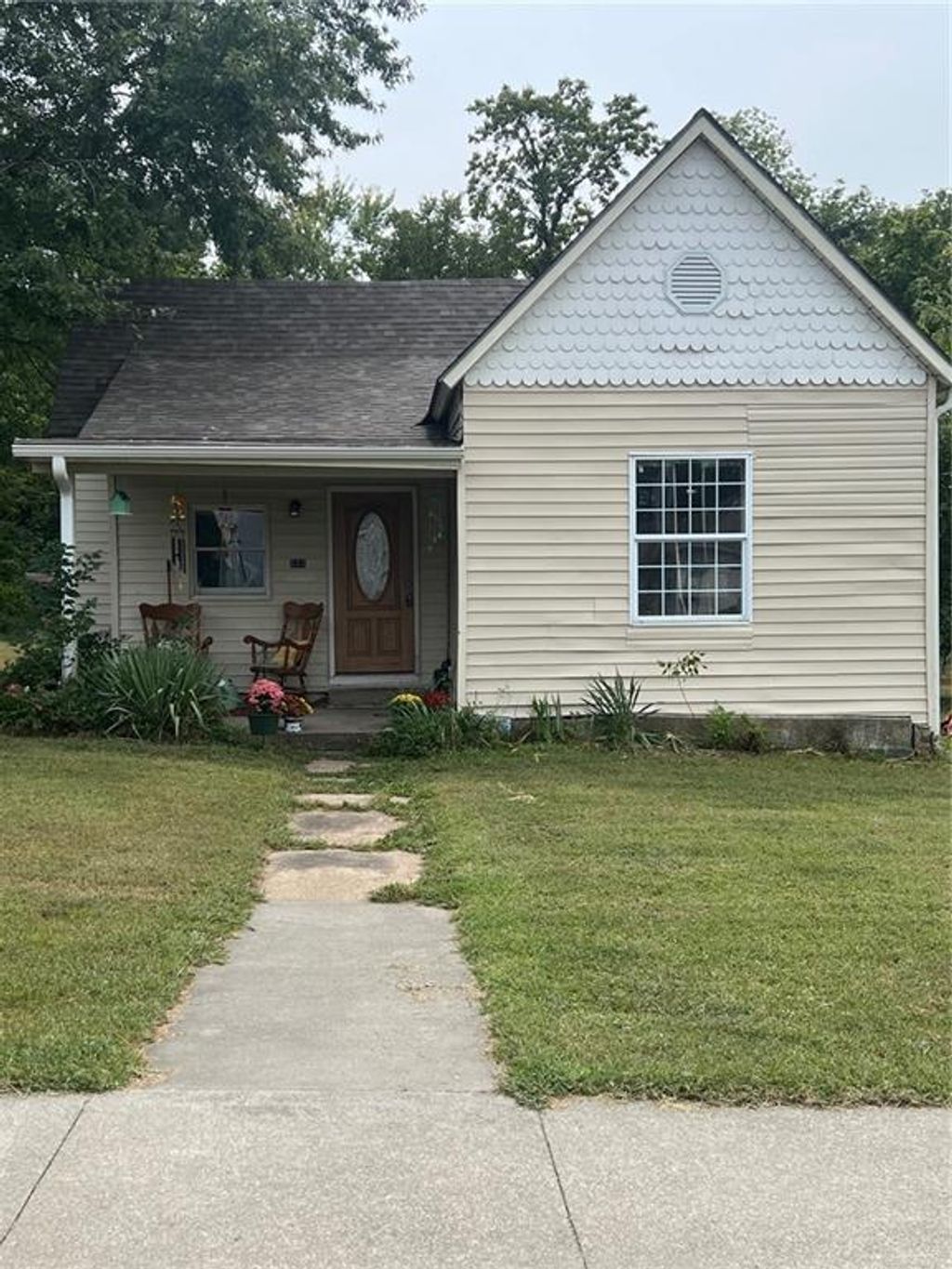 Photo of 503 W Hickory Street, Nevada, MO 64772 (MLS # 2599065)