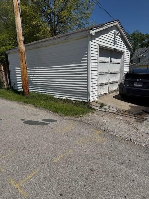 Tiny photo for 138 S Terrace Avenue, Liberty, MO 64068 (MLS # 2615692)