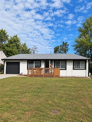 204 PACIFIC DR, BELTON, MO 64012 - Image 773e8a5abc5c5d324c7c624d6865b007/960068177