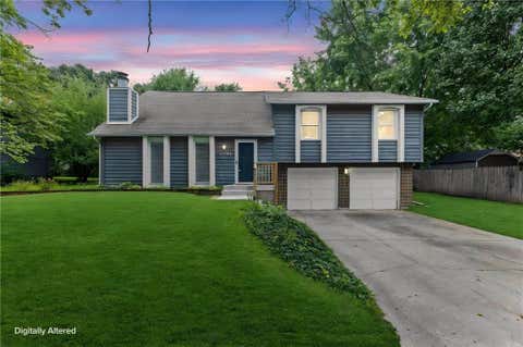 Photo of 12806 S Seminole Drive, Olathe, KS 66062 (MLS # 2629134)