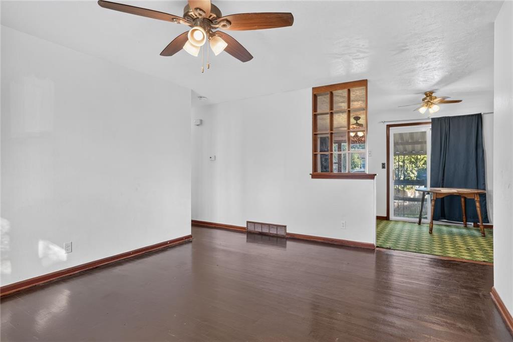 504 W 38TH Street N