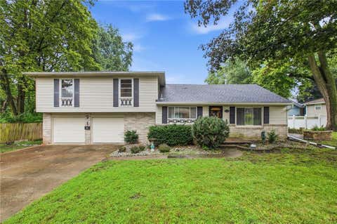 Photo of 10801 E 64 Terrace, Raytown, MO 64133 (MLS # 2633086)