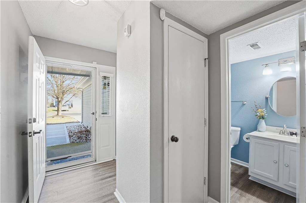 Photo of 5683 NW Plantation Lane #194-B, Lees Summit, MO 64064 (MLS # 2608186)