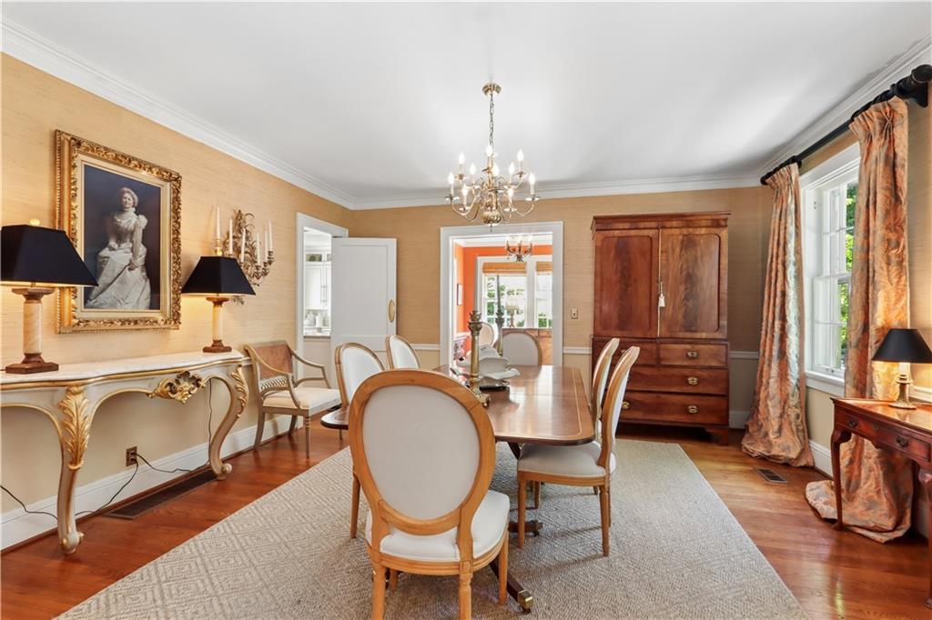 838 W 58th Street