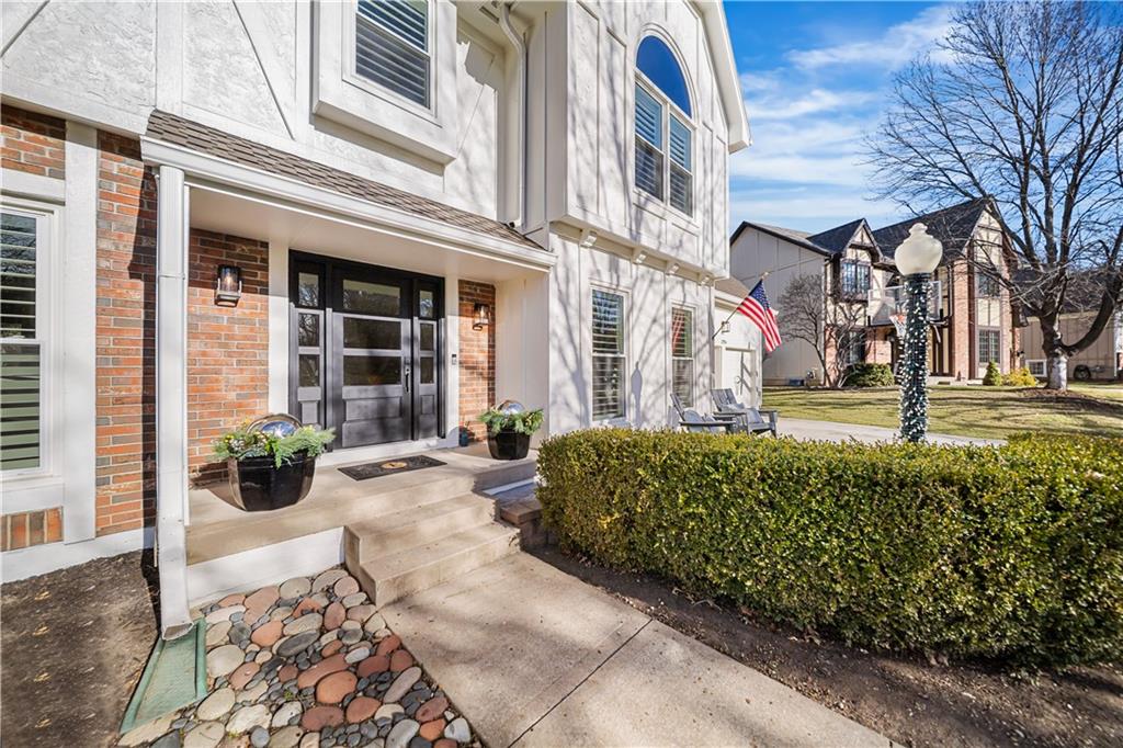 12916 Rosewood Street