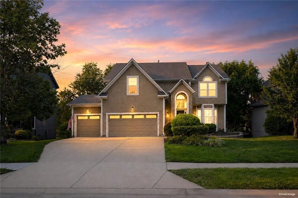 21714 W 96TH ST, LENEXA, KS 66220 - Image 77e558859c602bfbde8a0fa3b64f0b53/2035807611