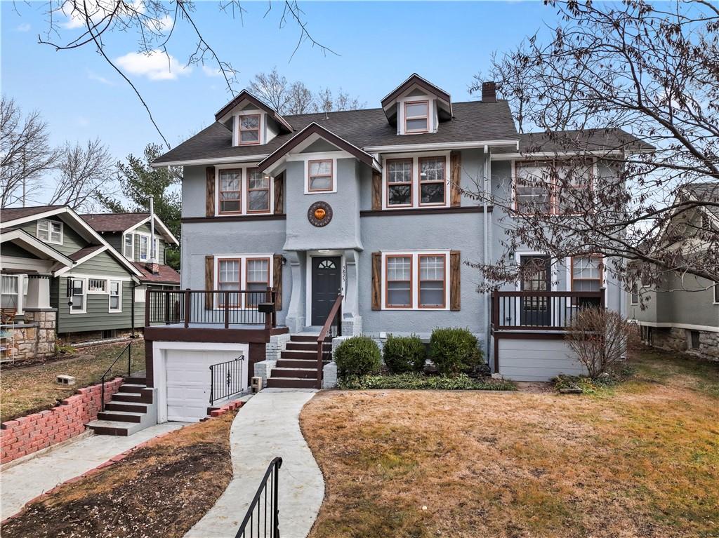 5825 Harrison Street