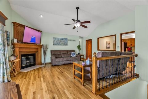 1401 NW Birdseye Court, Blue Springs, MO 64015 - MLS#: 2565518