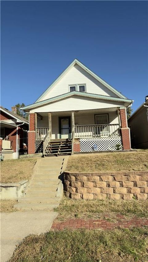 Photo of 361 S baltimore Street, Kansas City, KS 66102 (MLS # 2583532) Photo of 361 S baltimore Street, Kansas City, KS 66102 (MLS # 2583532)