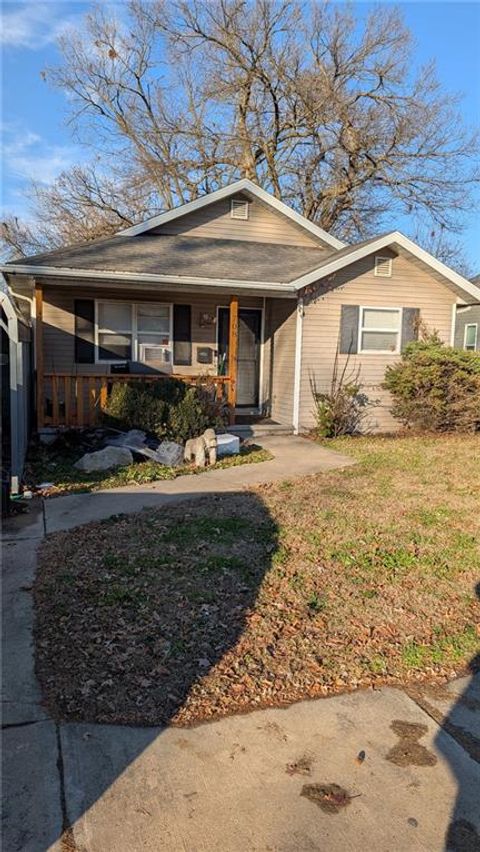 708 W 1st Street, Pittsburg, KS 66762 - MLS#: 2589856