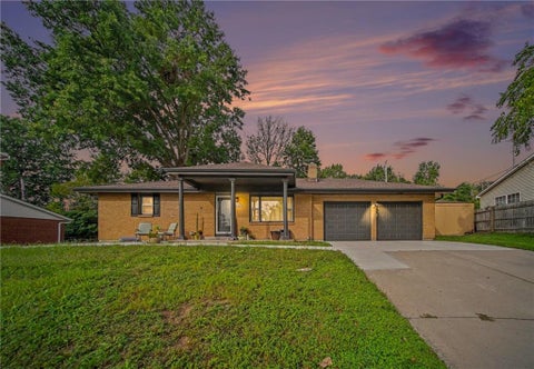 6738 N Madison Avenue, Kansas City, MO 64118 - MLS#: 2644633