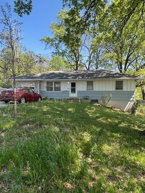 Photo of 3737 N Walrond Avenue, Kansas City, MO 64117 (MLS # 2616627)