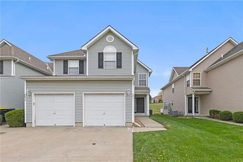 Photo of 9871 N Lewis Avenue, Kansas City, MO 64157 (MLS # 2585109)