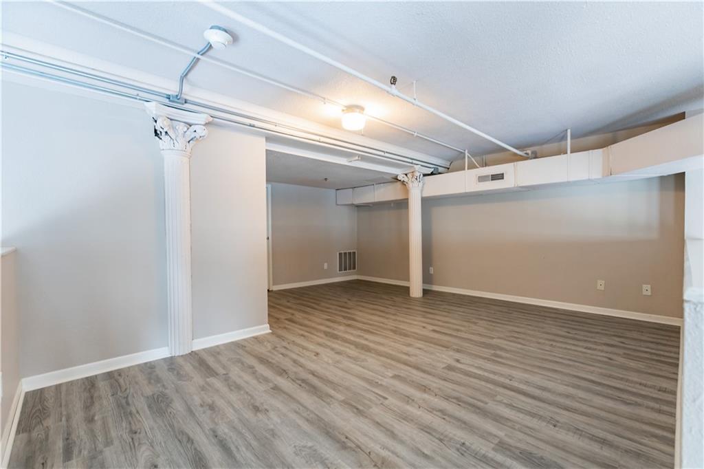 St Joseph, Missouri 64501, United States, ,Residential,Active,38668