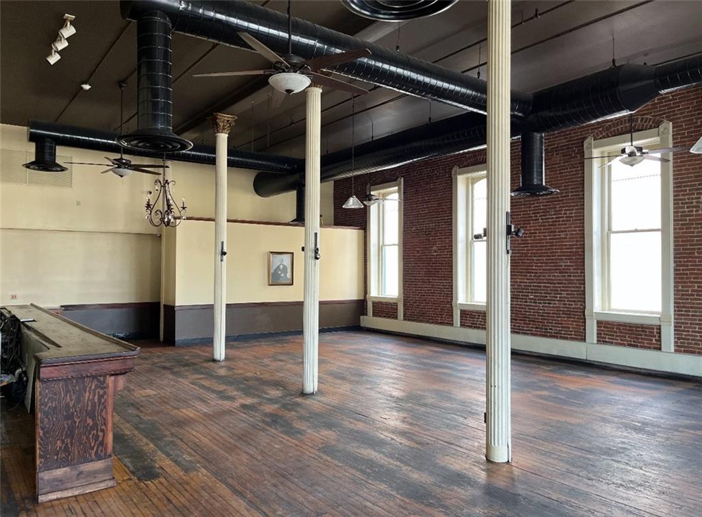 St Joseph, Missouri 64501, United States, ,Residential,Active,38668