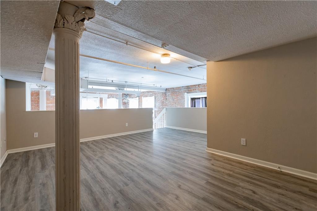 St Joseph, Missouri 64501, United States, ,Residential,Active,38668