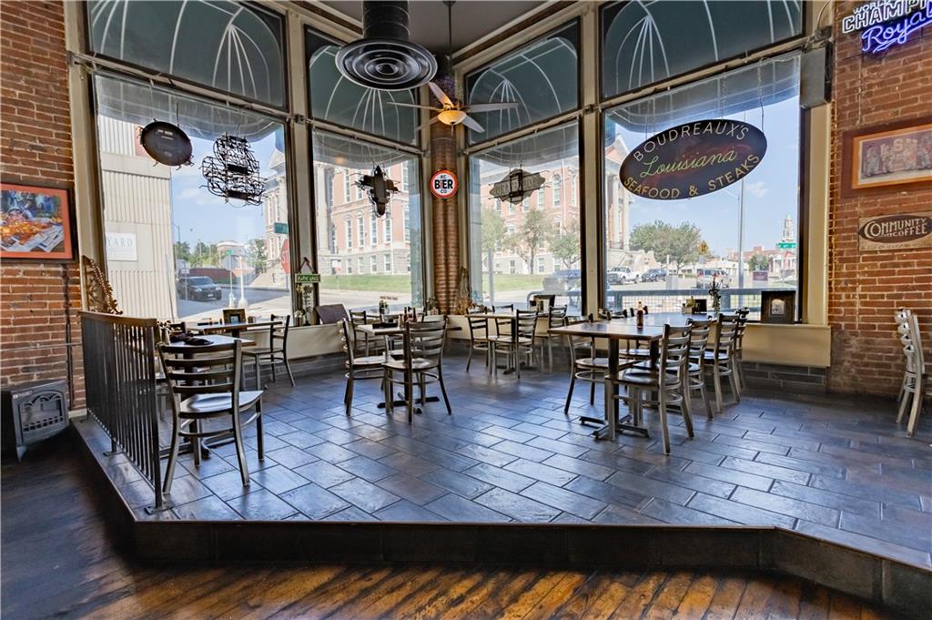 St Joseph, Missouri 64501, United States, ,Residential,Active,38668