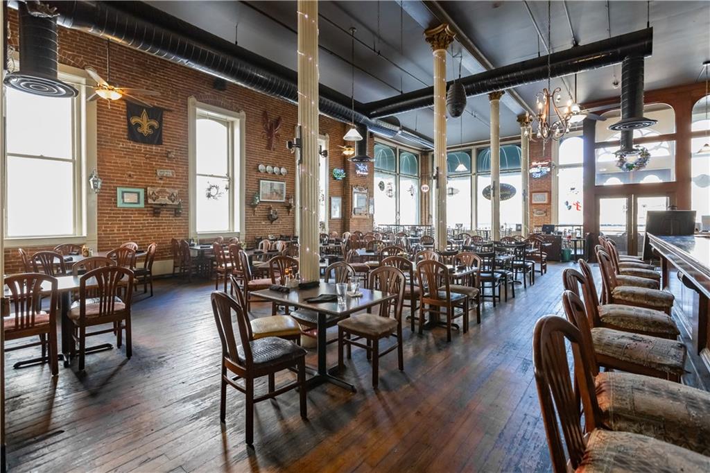 St Joseph, Missouri 64501, United States, ,Residential,Active,38668