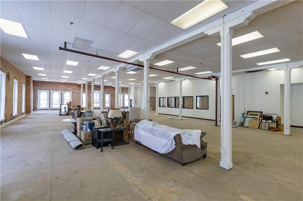 St Joseph, Missouri 64501, United States, ,Residential,Active,38668